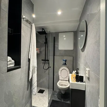 Appartement Newly Renovated 2-room *
